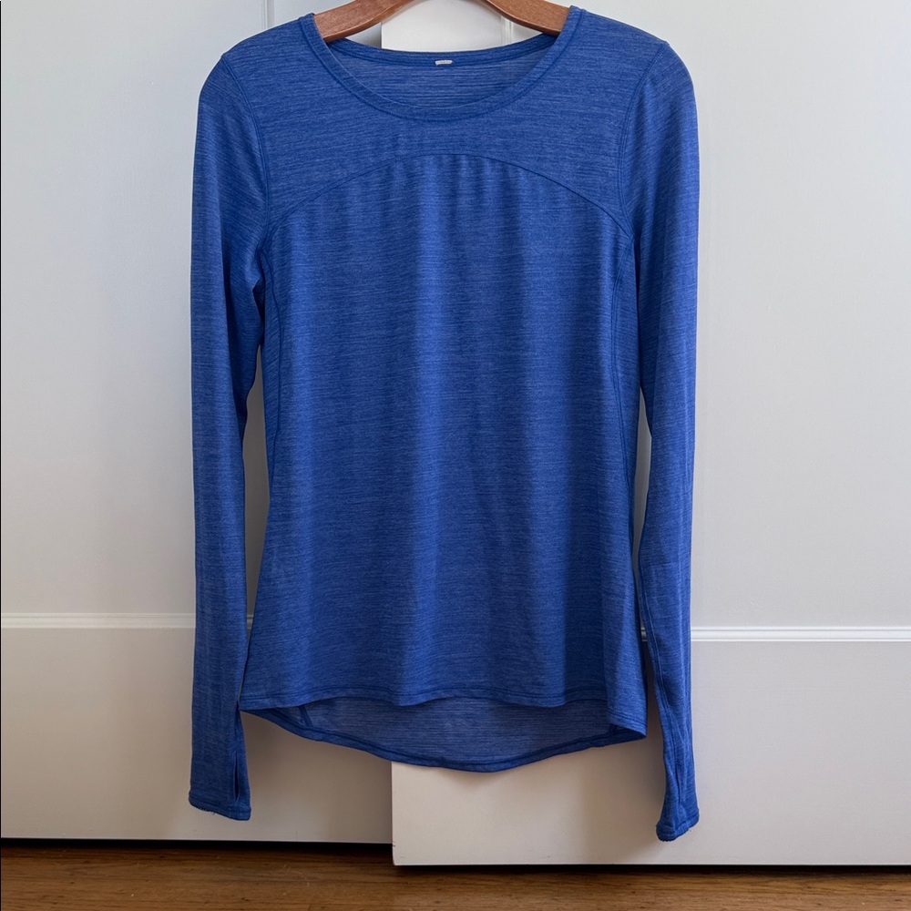 lululemon athletica blue base layer, size 6, excellent used condition